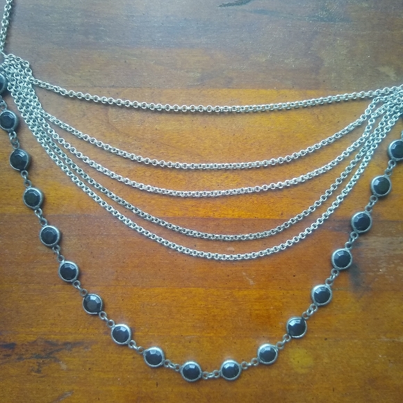 Beautiful multi strand necklace - Picture 4 of 8